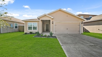 836 Crystal Lakes Dr, Brookshire, TX 77423