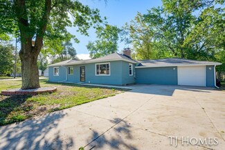 1378 36th St SE, Grand Rapids, MI 49508