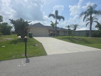 3625 SW Vincennes St, Port Saint Lucie, FL 34953