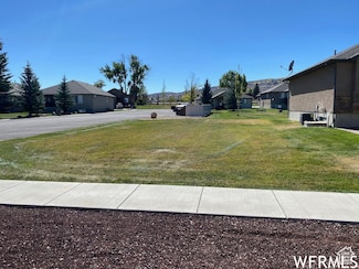 2005 S Lake Cottage Dr Unit 53, Garden City, UT 84028