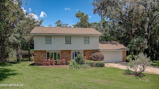 1811 Twelve Oaks Ln N, Neptune Beach, FL 32266