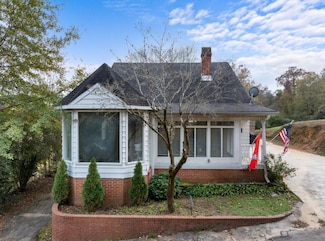 47 Reservoir St, Cordova, AL 35550