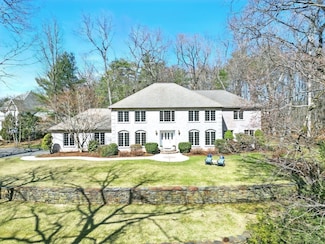 17 Briar Cliff Dr, Wilbraham, MA 01095