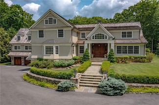 70 Haights Cross Rd, Chappaqua, NY 10514