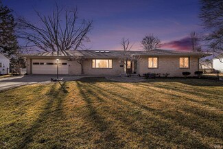 1525 Lawndale Rd, Elkhart, IN 46514