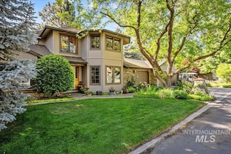 704 N Nicklaus Ln, Eagle, ID 83616