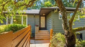 16107 Densmore Ave N, Shoreline, WA 98133
