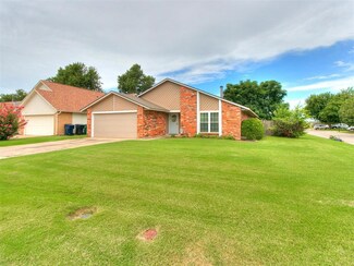 11033 Davis St, Oklahoma City, OK 73162