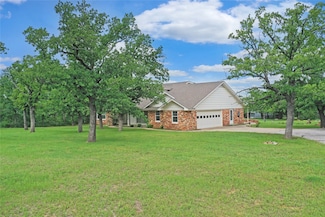 290 Burwick Rd, Jacksboro, TX 76458