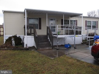 243 Lane Ave, Gettysburg, PA 17325