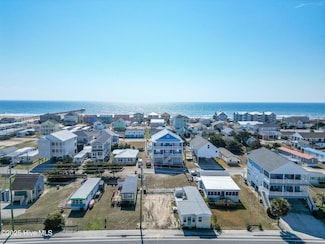 514 E Fort MacOn Rd, Atlantic Beach, NC 28512