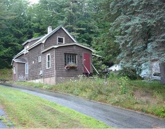 610 Hillside Ave, Rumford, ME 04276