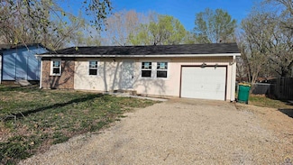 1251 N Elvira St, Auburn, KS 66402