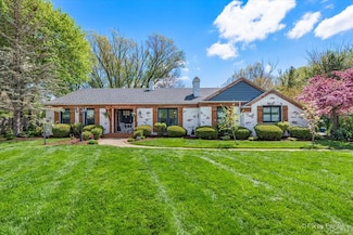 1752 Hillcrest Park, Sleepy Hollow, IL 60118