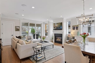 6112 Kellogg Ave Unit 200D, Edina, MN 55424