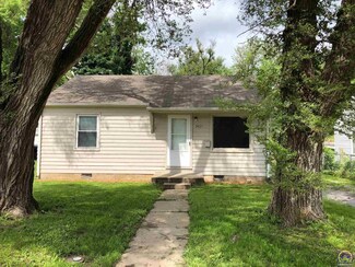 2427 S Kansas Ave, Topeka, KS 66611