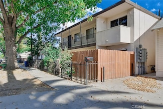 3958 Cedar St, Riverside, CA 92501
