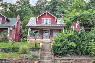 538 E Main St, Ephrata, PA 17522