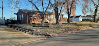 829 Glendale Dr, Clarksville, TN 37043