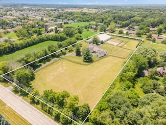 5284 Harvey Rd, Caledonia, IL 61011