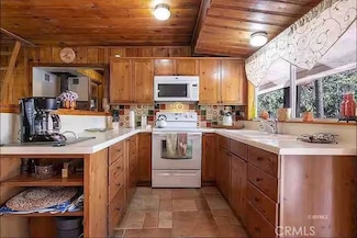 53985 Pine Crest Ave, Idyllwild-Pine Cove, CA 92549