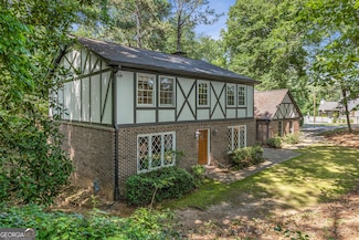 965 Heards Ferry Rd NW, Atlanta, GA 30328