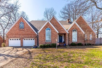 1000 Summerhill Dr, Paragould, AR 72450