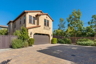 5413 Tree Farm Ln, Santa Barbara, CA 93111