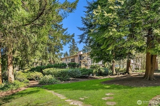 4501 Grandview Dr W Unit T105, Tacoma, WA 98466