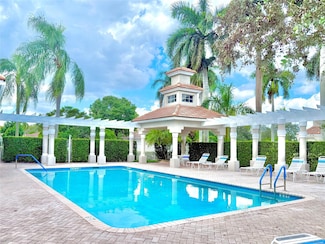 2561 E Aragon Blvd Unit 1, Sunrise, FL 33313