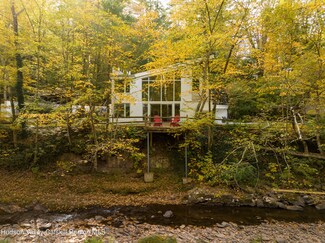 636 Zena Rd, Woodstock, NY 12498