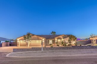 8931 W Hammer Ln, Las Vegas, NV 89149