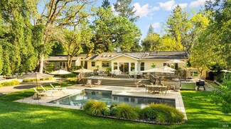 114 Riddle Rd, Glen Ellen, CA 95442