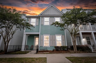 1661 Indy Dr, North Charleston, SC 29405