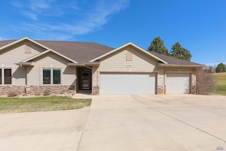 6901 Ainsdale Ct, Rapid City, SD 57702
