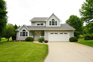 2156 Hillebrand Dr, Cross Plains, WI 53528