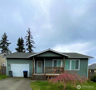 384 NE Max William Loop, Poulsbo, WA 98370