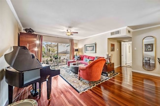 2234 S Piney Point Rd Unit 208, Houston, TX 77063