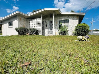 201 College Park Dr, Daytona Beach, FL 32114