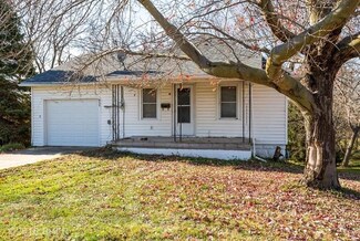 611 N 12th St, Guthrie Center, IA 50115