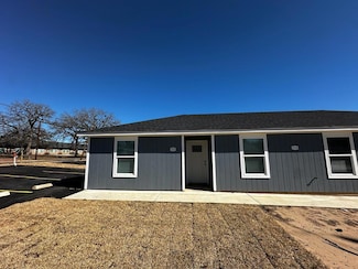 712 Nash St, Nacogdoches, TX 75964