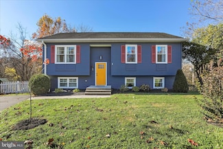 975 Meadow Ct, Front Royal, VA 22630