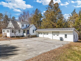 322 Center Rd, Fairfield, ME 04937