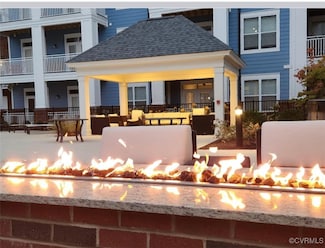 10525 Stony Bluff Dr Unit 107, Ashland, VA 23005