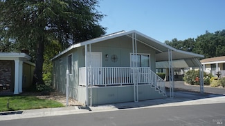 48 Colonial Park Dr, Santa Rosa, CA 95403