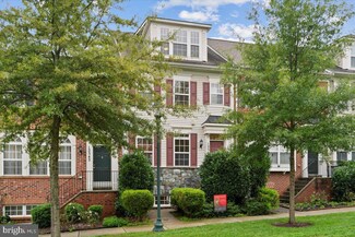 12541 Blue Sky Dr, Clarksburg, MD 20871