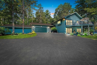 N1669 Rainbow Rd, Keshena, WI 54135