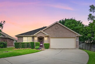 8500 Bonnet Ct, Fort Worth, TX 76131