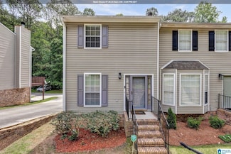 4863 Fulmar Dr, Irondale, AL 35210