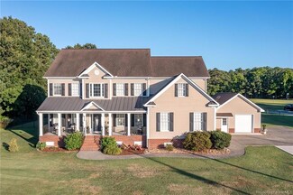 820 Railway Rd, Yorktown, VA 23692